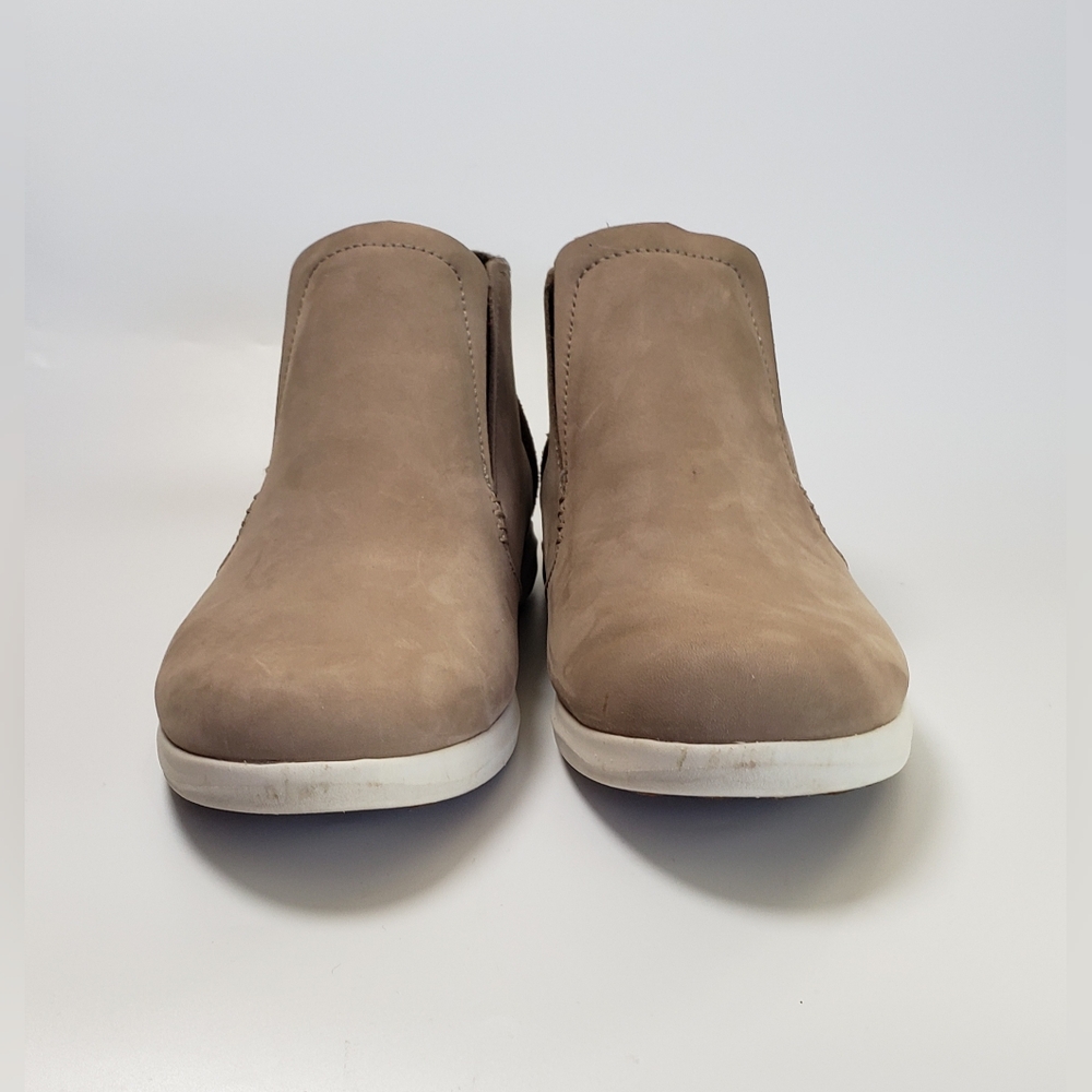 Olukai hawai'iloa Manu Hope Bootie in Taupe Grey Size 8.5 - Picture 7 of 15